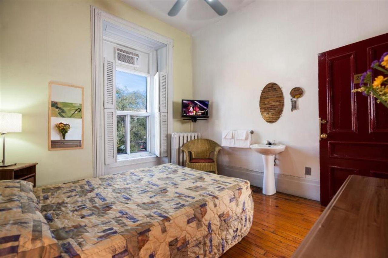 Hotel Abri Du Voyageur Montréal Dış mekan fotoğraf