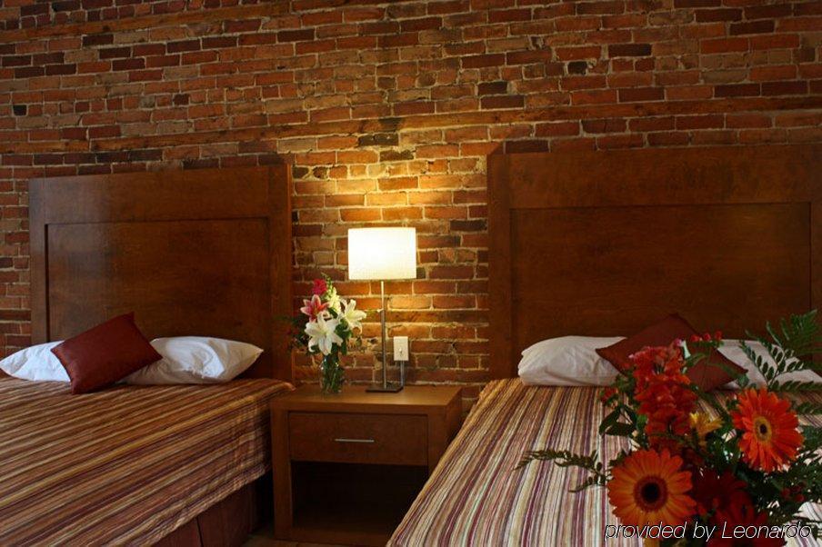 Hotel Abri Du Voyageur Montréal Oda fotoğraf