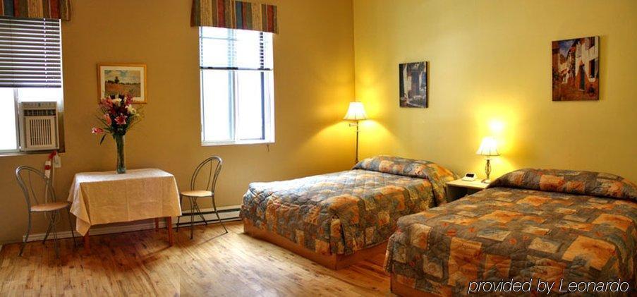 Hotel Abri Du Voyageur Montréal Oda fotoğraf