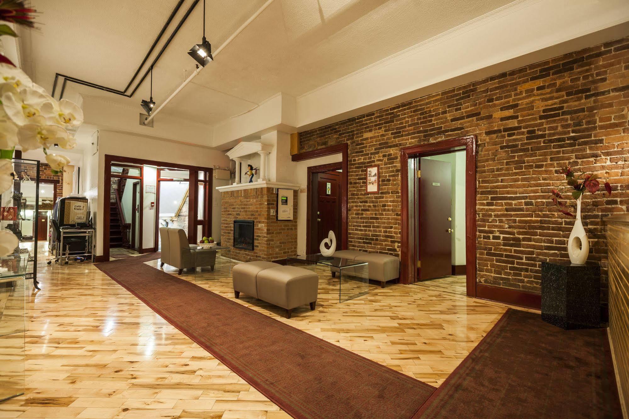 Hotel Abri Du Voyageur Montréal Dış mekan fotoğraf
